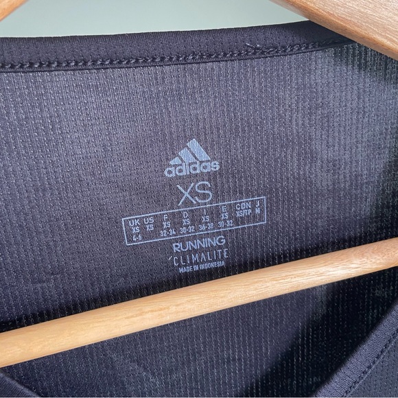 ADIDAS TOP, Size XS - Picture 5 of 5